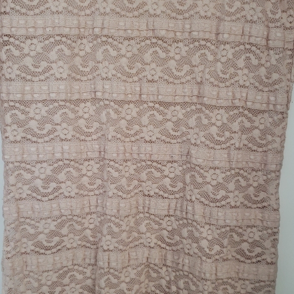 Lace Top - Picture 3 of 4